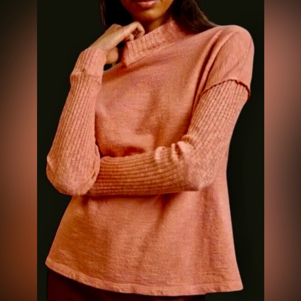 Anthropologie | Anthropologie Amadi mock turtleneck Ribbed sleeves top NWT SP